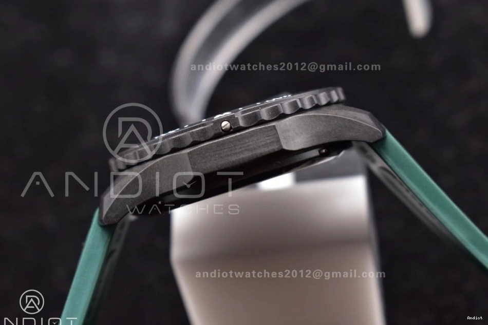 Breilting Endurance Factory Pro 44mm Green OF 0421